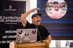 SLIDESHOW_HRHAlowresNga-08489